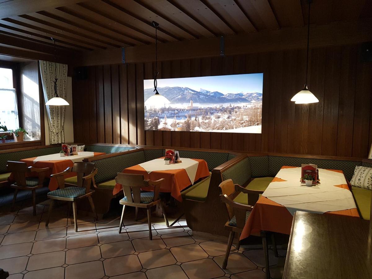 Gasthof - Restaurant Loecker Radstadt Exteriér fotografie